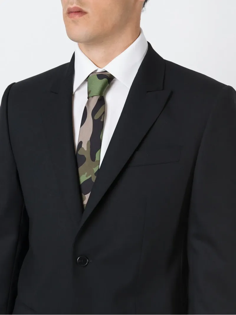 Valentino Garavani — Camouflage tie — Photo 2 of 3