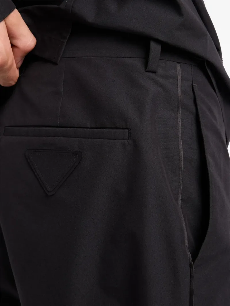 Prada — Triangle-logo cotton trousers — Foto 4 di 4