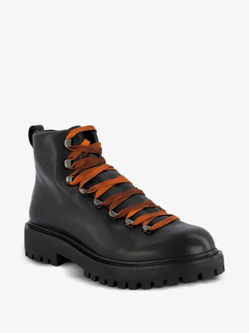 Prada — Stiefel aus Leder — Foto 2 von 4