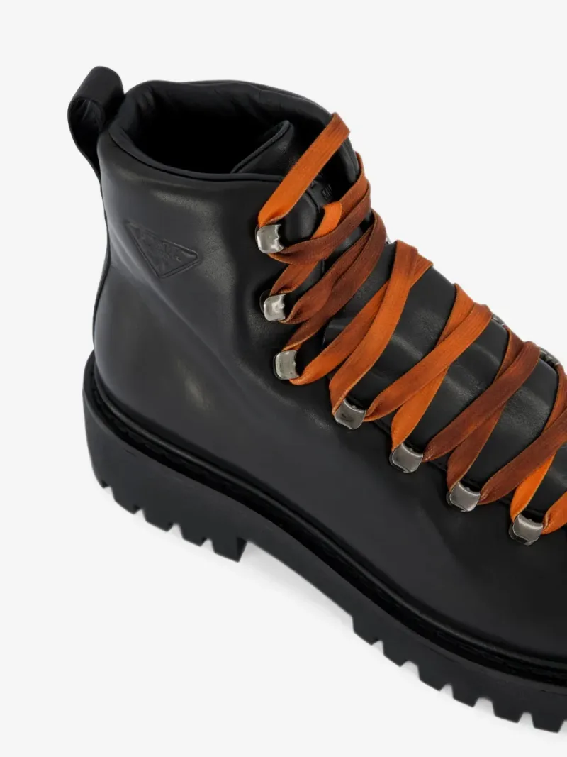 Prada — Stiefel aus Leder — Foto 4 von 4
