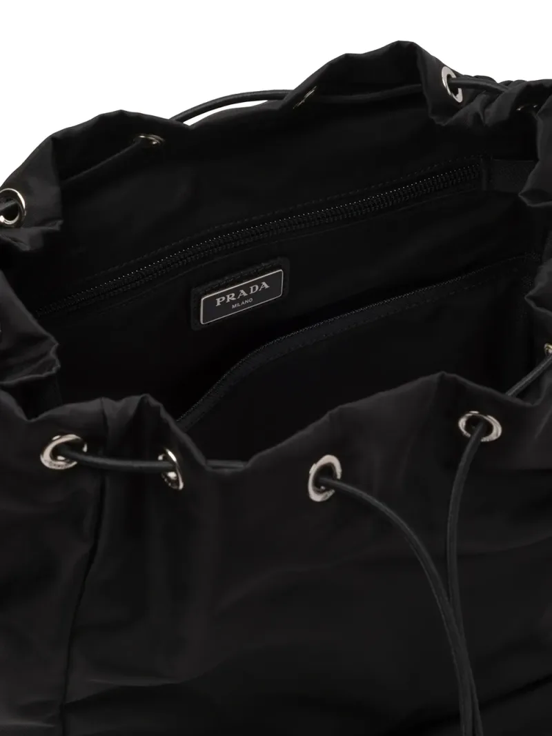 Prada — Rucksack mit Saffiano-Leder — Foto 5 von 5
