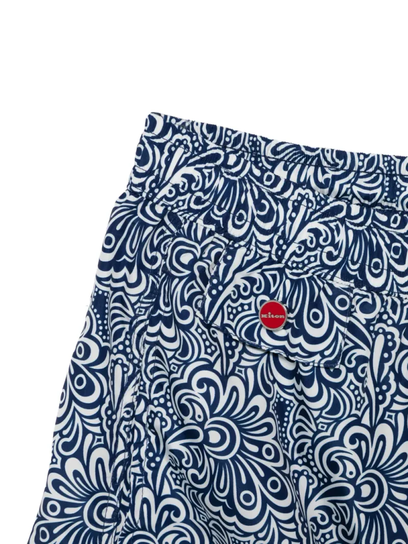 Kiton — Patterned swim shorts — Foto 2 di 2