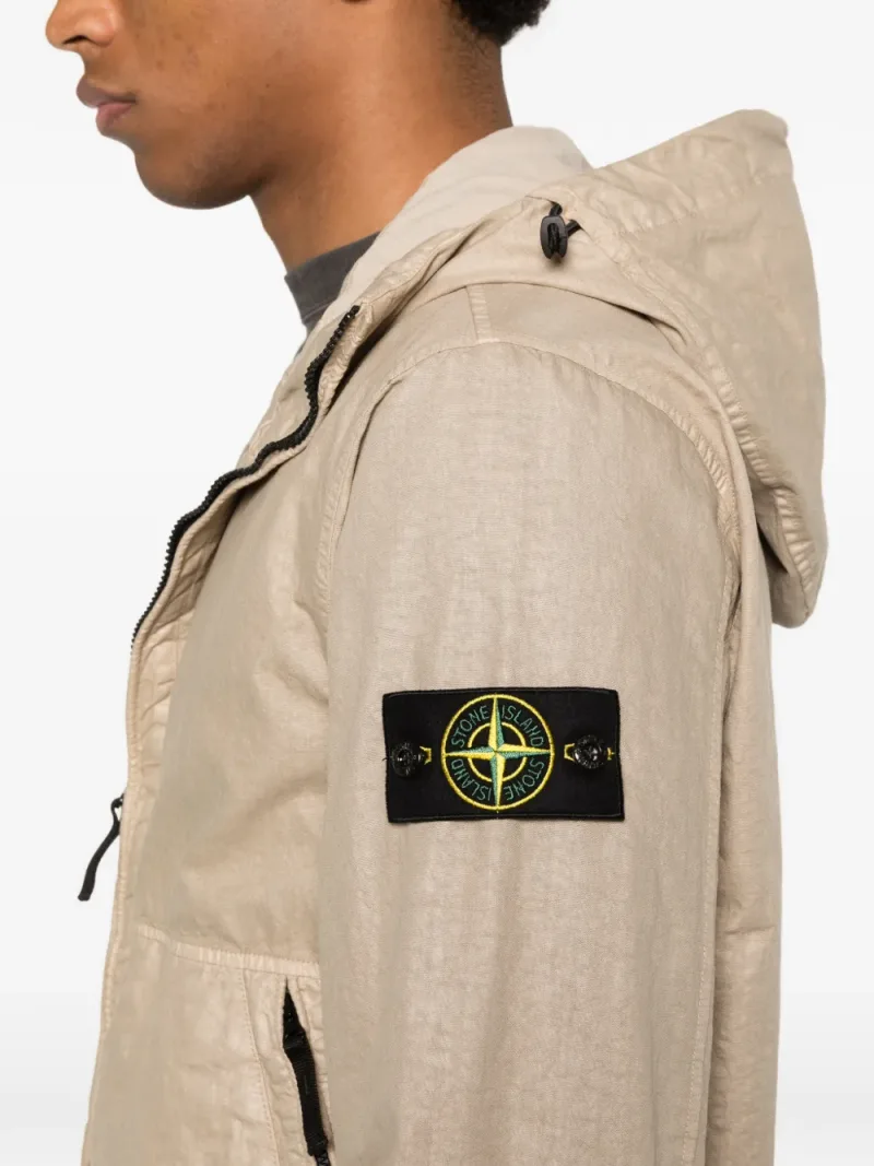 Stone Island — Logo-patch hooded jacket — Photo 5 of 5