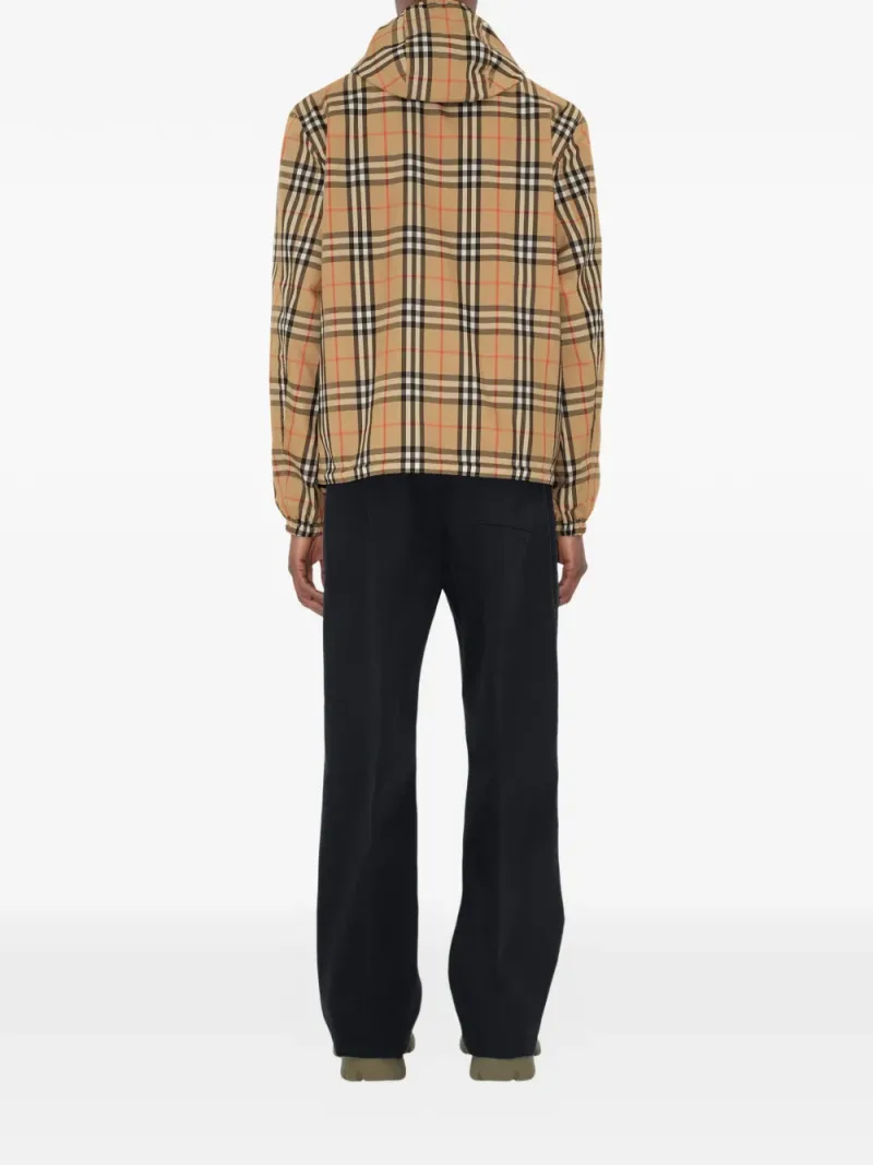 Burberry — Reversible Check hooded jacket — Foto 4 di 5
