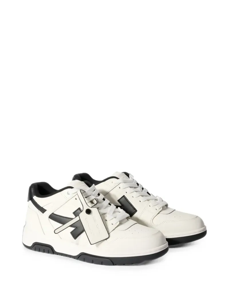 Off-White — Out Of Office sneakers — Foto 2 di 3