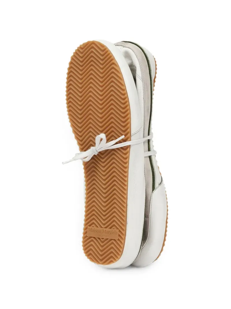 Maison Margiela — Traveller low-top sneakers — Photo 4 of 5