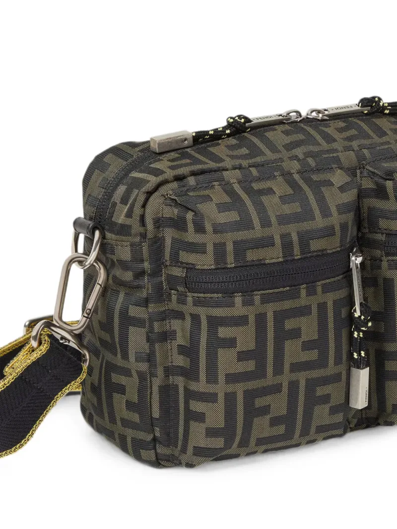 Fendi — Camera Case Superlight FF-Zucca fabric bag — Foto 5 di 5
