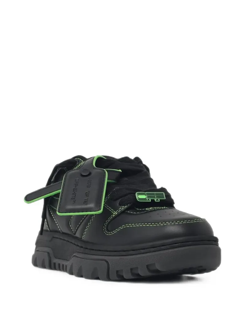 Off-White — Out Of Office chunky black leather-blend sneakers — Foto 2 di 3