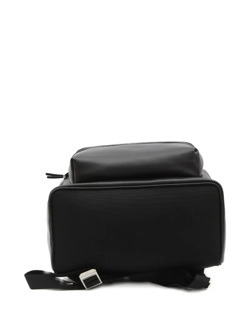 Saint Laurent — City backpack in matte leather — Foto 3 di 4