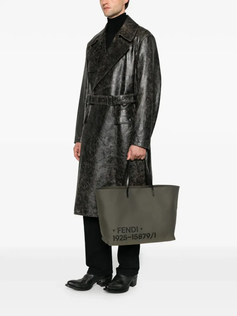 Fendi — Laarge Roll logo-print tote bag — Photo 2 of 5