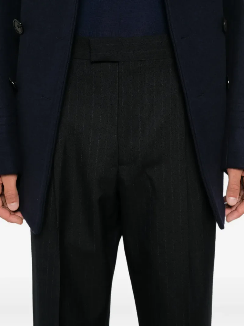 Lardini — Pinstripe-pattern pleated tailored trousers — Foto 5 di 5