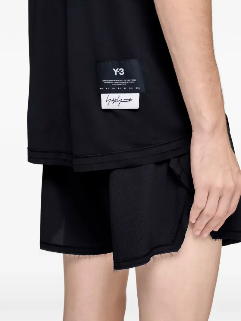 Y-3 — Klassisches T-Shirt — Foto 3 von 4