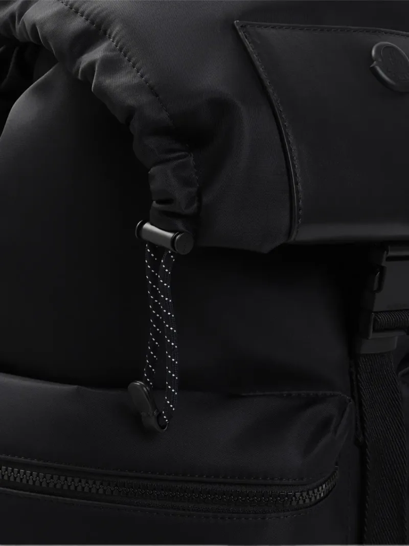 Moncler — Kenston buckle-fastening backpack — Foto 4 di 4