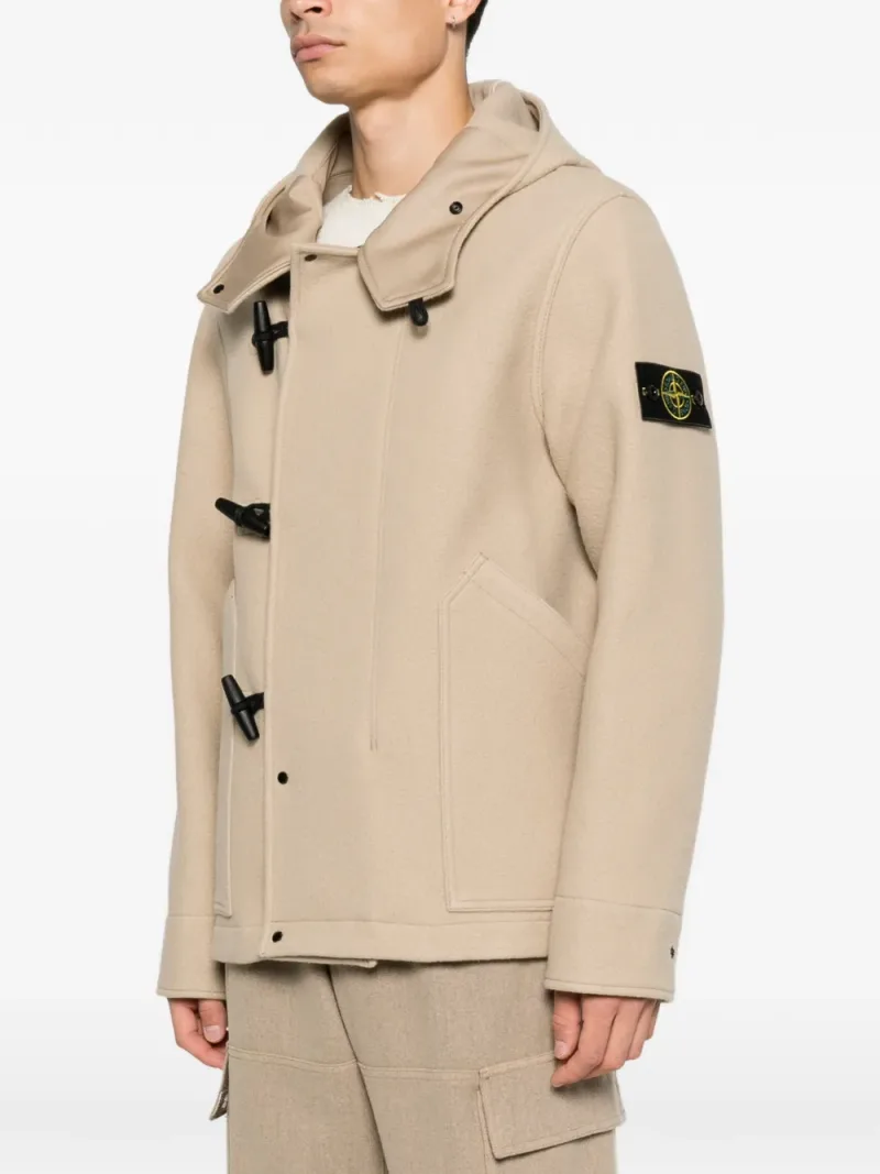 Stone Island — Toggle-fastening hooded jacket — Foto 3 di 5