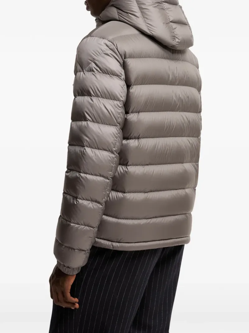Moncler — Verith hooded short down jacket — Foto 3 di 3