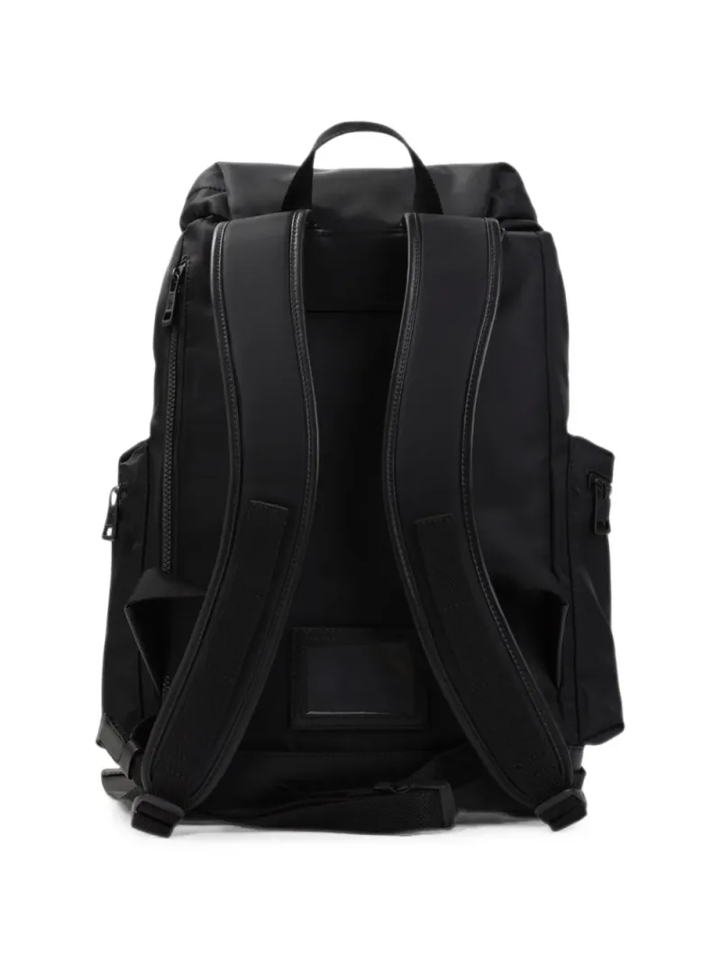 Moncler — logo-plaque buckled backpack — Foto 2 di 4
