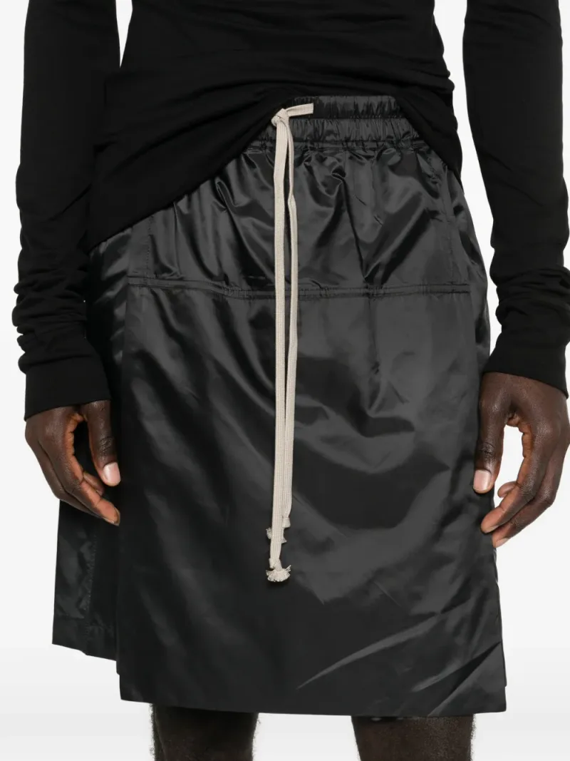 Moncler + Rick Owens — X Rick Owens Gonna con coulisse — Foto 4 di 4